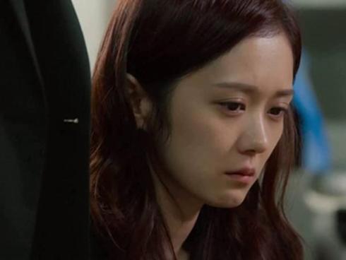 Vợ lao vào làm hùng hục, kiếm bội tiền cho nhà chồng để rồi xin được ... ly hôn