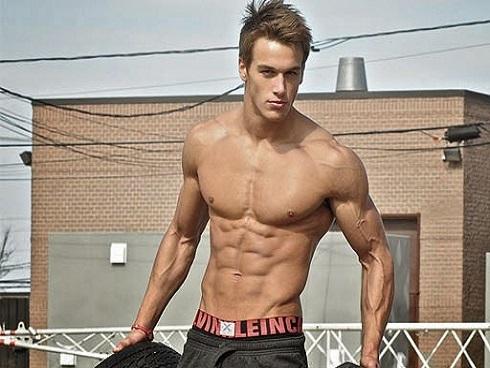 Lý do khiến bạn tập gym thường xuyên nhưng cơ ngực không phát triển