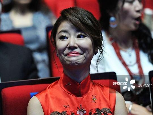 Bị lộ loạt ảnh xấu khiến tin đồn 'dao kéo' rộ lên chưa từng thấy, Lâm Tâm Như thở dài: 'Cười mà tâm như dao đâm'