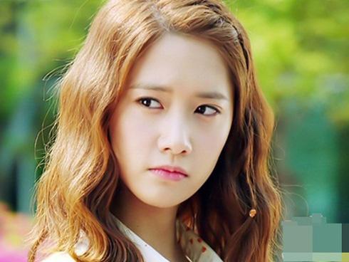 2 cung hoàng đạo nữ khó lòng yêu thương nổi