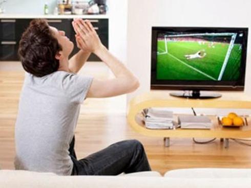 Chồng thua cá độ trăm triệu, vợ hoang mang có nên bán trứng 15 triệu/lần để trả nợ?