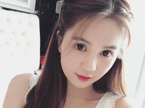 Tạm ngưng phát ngôn shock về tiền bạc, Ngọc Trinh tìm ra chân lý cuộc đời 'chỉ có thể là yêu'