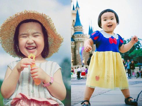 Hai tuổi nhưng cầm đũa siêu giỏi chấp hết mọi loại thức ăn, bé trai bất ngờ nổi như cồn trên mạng xã hội-2