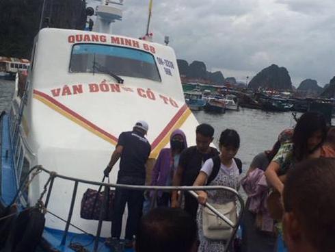 5.000 du khách mắc kẹt ở Cô Tô đã về được đất liền