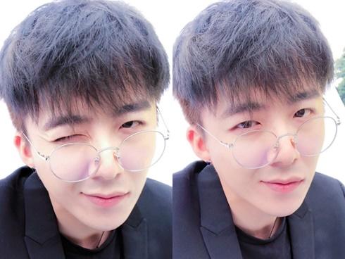 Hot boy Trung Quốc cao 1,87 m hát trên phố 'đốn tim' hội chị em