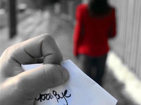 Mối tình gây bão mạng hôm nay: Chia tay chỉ vì người yêu dám nhờ mua băng vệ sinh 'dơ bẩn'