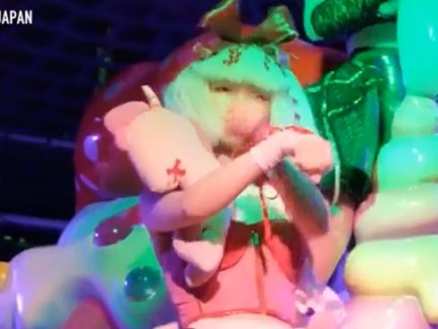 Độc đáo nhà hàng của những 'nữ yêu tinh' xinh xắn ở Nhật Bản