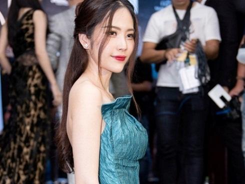 Nam Em: 'Bây giờ, người đàn ông nào đụng tay chân vào người tôi thôi, tôi sẽ vào bệnh viện ngay'