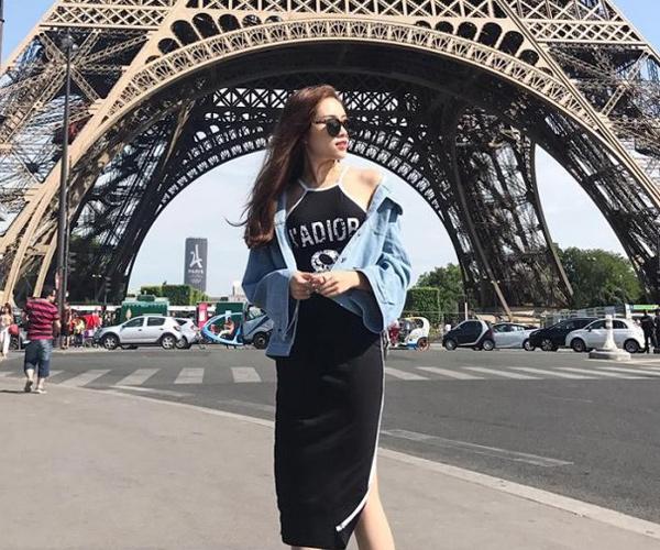 Đặng Dương Thanh Thanh Huyền (SN 1996, đến từ Nha Trang), hiện đang là MC quen thuộc của chương trình "S- Việt Nam".