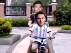 Clip chế: Messi cùng Ronaldo 'đi thật xa để trở về' được chia sẻ chóng mặt