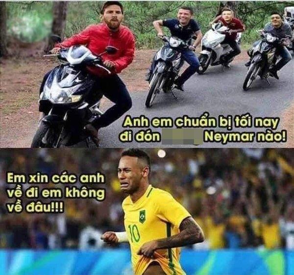 Đừng bỏ lỡ những ảnh chế World Cup 2018 của Neymar - một trong những cầu thủ được đánh giá cao nhất thế giới. Hãy cười thả ga với những hình ảnh hài hước về những pha diễn xuất của anh trên sân cỏ.