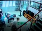 Camera ghi lại cảnh trạm trưởng y tế truy sát 2 đồng nghiệp