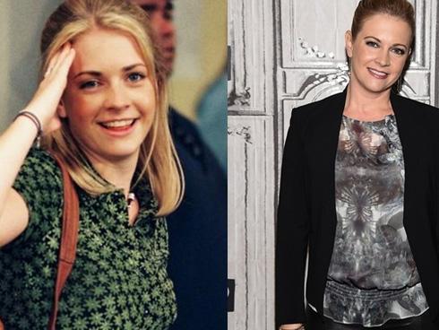 Sau 15 năm, dàn diễn viên 'Sabrina cô phù thủy nhỏ' thay đổi thế nào?