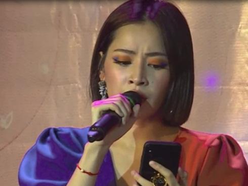 Nghe Chi Pu cover 'Người hãy quên em đi' dân mạng chế giễu: 'Thân là gà mà bắt chước họa mi'
