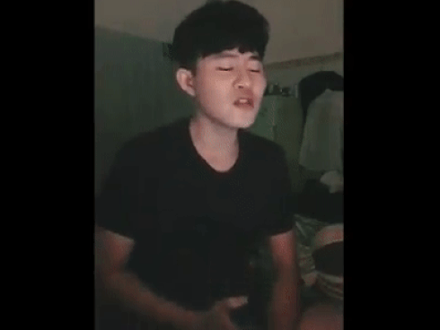 'Duyên mình lỡ' đã có phiên bản nam được khen hay hơn cả bản gốc của Hương Tràm