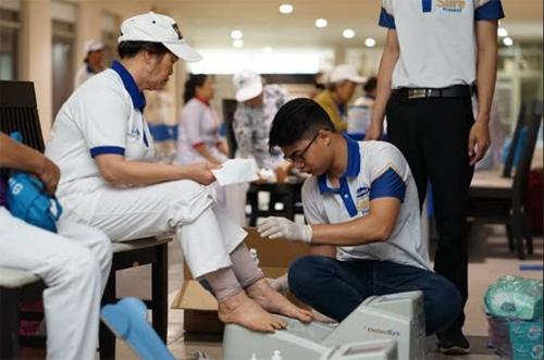 3.000 người cao tuổi đồng diễn thể dục dưỡng sinh-7