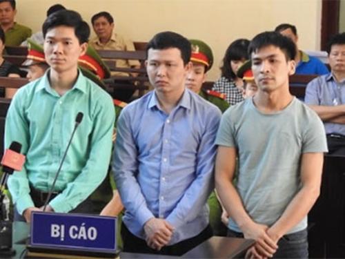 Kết luận điều tra bổ sung vụ án chạy thận làm 9 người tử vong ở Hòa Bình