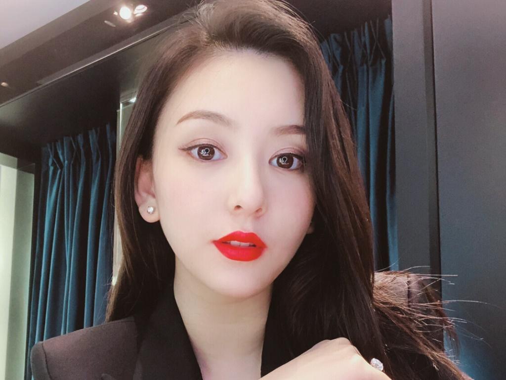 Rộ tin thiên vương Quách Phú Thành lên chức cha lần 2 ở tuổi 53-8