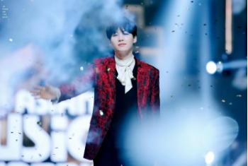 ARMY vào đây mà xem, Suga (BTS) ăn vận nhìn đơn giản thế thôi nhưng sexy quyến rũ mà khí chất lại ầm ầm-18