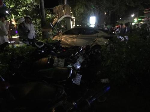 Ước mơ dang dở của 2 nữ sinh chết tức tưởi dưới bánh xe 'điên'