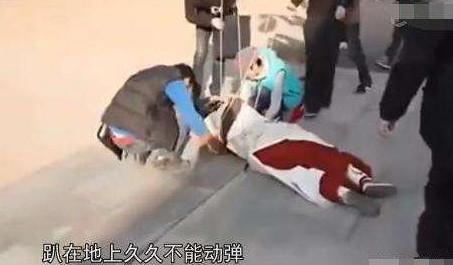 Triệu Lệ Dĩnh xác nhận bị suy tim, dân mạng chia sẻ loạt ảnh mỹ nhân Hoa Thiên Cốt gầy rộc ốm yếu như bộ xương khô-1