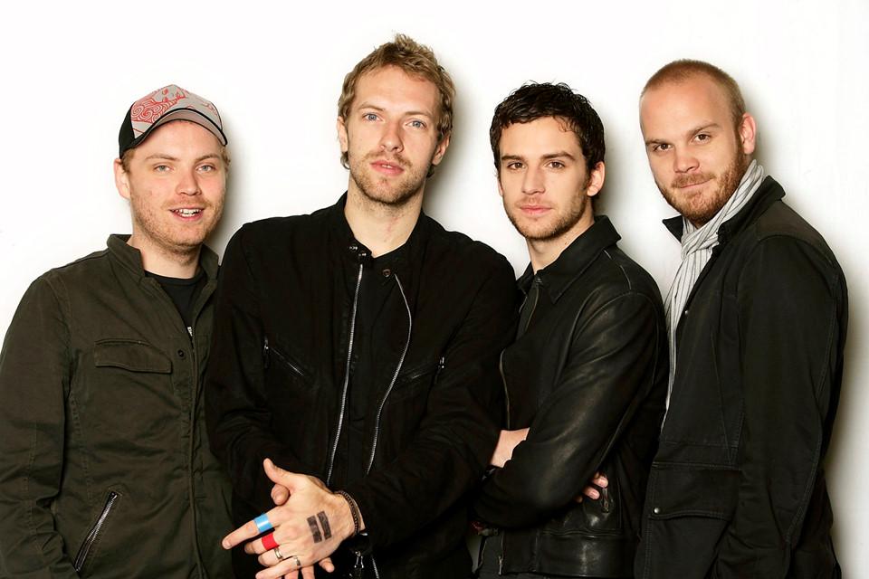 Vị trí thứ hai gọi tên ban nhạc người Anh Coldplay với số tiền 115,5 triệu USD. Coldplay lần đầu tiên trình diễn trước khán giả hồi năm 1996, bao gồm các thành viên Chris Martin, Jonny Buckland, Guy Berryman và Will Champion. Hiện, đây được xem là một trong những nhóm nhạc thành công nhất của thiên niên kỷ với số lượng album bán được hơn 50 triệu bản.