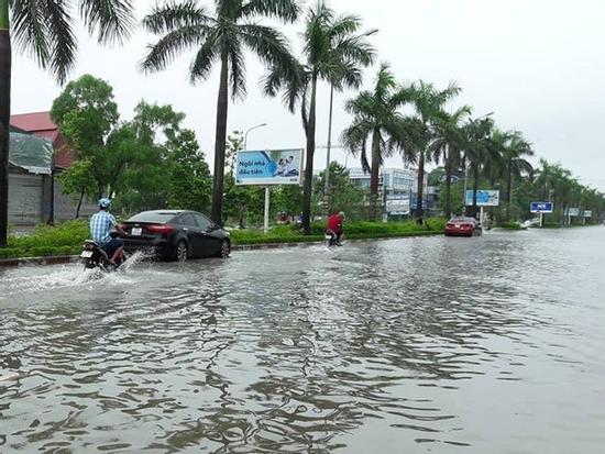 Dự báo thời tiết 18/7: Bão Sơn Tinh tấn công, nhiều nơi nguy cơ lụt