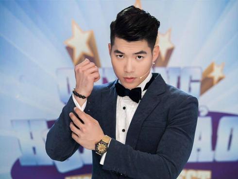 Lấy chồng kém tuổi, vợ doanh nhân vừa xinh vừa giỏi của Nam vương Trương Nam Thành được chồng cưng như trứng mỏng-16