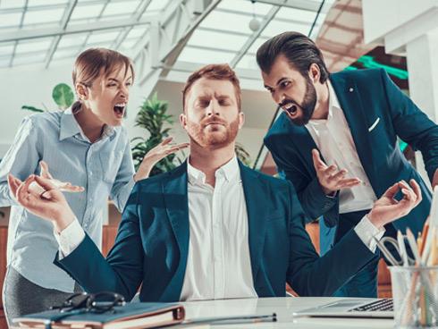 5 dấu hiệu bạn đang tự mãn với công việc