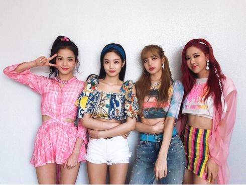 Những lần Black Pink khoe giọng tiếng Anh cực chuẩn