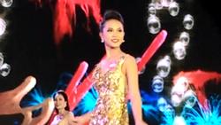Catwalk kiểu 'đi chợ' xưa rồi, thí sinh Hoa hậu Việt Nam 2018 giờ đây gây sốt với phong cách 'tập dưỡng sinh'
