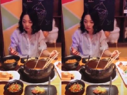 Đi chơi với bạn hay đi chơi cùng cái điện thoại-1