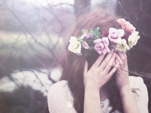 Ngày đi bê tráp cho bạn của bạn thân, tôi đánh rơi cả mâm lễ khi gặp cảnh tượng trớ trêu, ngang trái