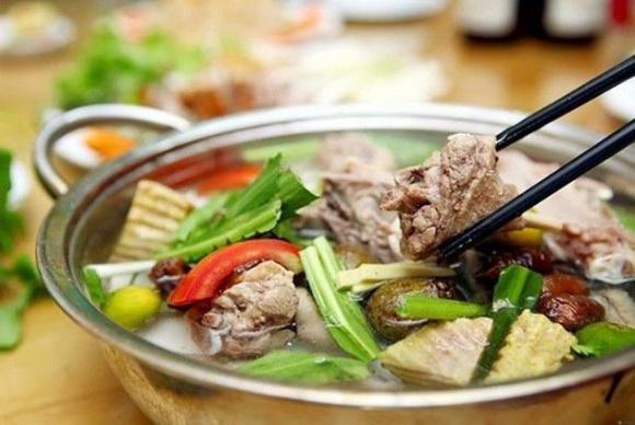 Vịt om sấu ngon chuẩn miền Bắc, rất hợp cho thời tiết mưa cuối tuần này-2