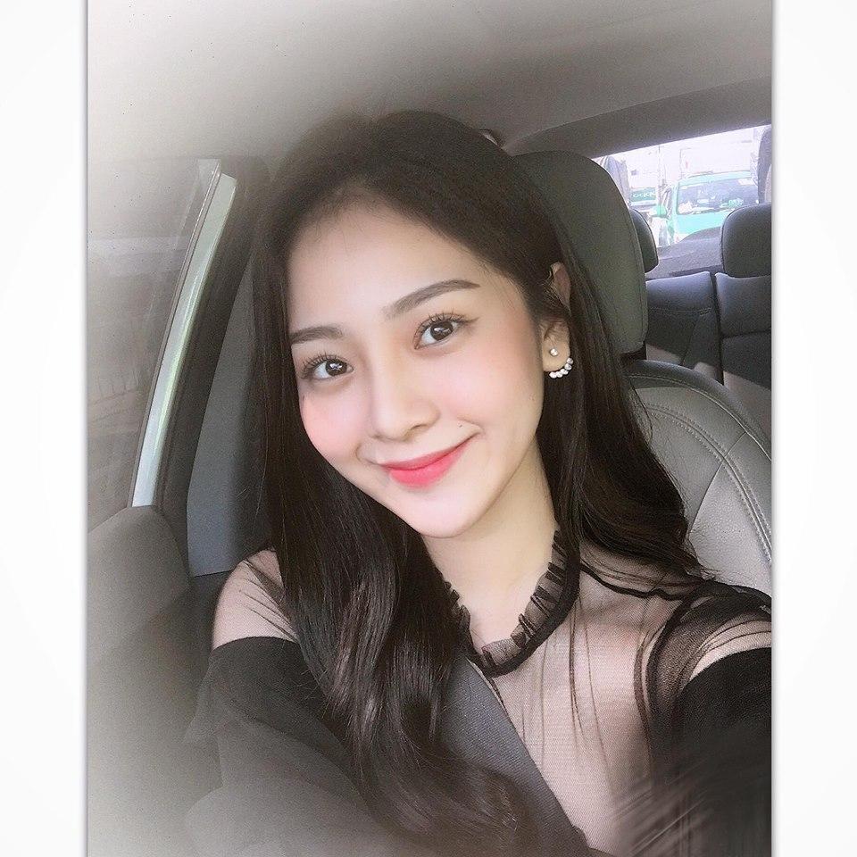 Mộc mạc trên phim nhưng ngoài đời tình địch Nhã Phương sở hữu thời trang không thua fashionista đình đám-6