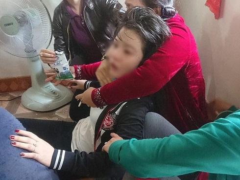 Cô dâu khóc nghẹn bên thi thể chồng: 'Chồng ơi! Đáng lẽ hôm nay em làm cô dâu cơ mà...'