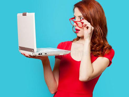 Top 5 chòm sao cần bảo quản dế yêu và laptop thật cẩn thận trong tháng 8