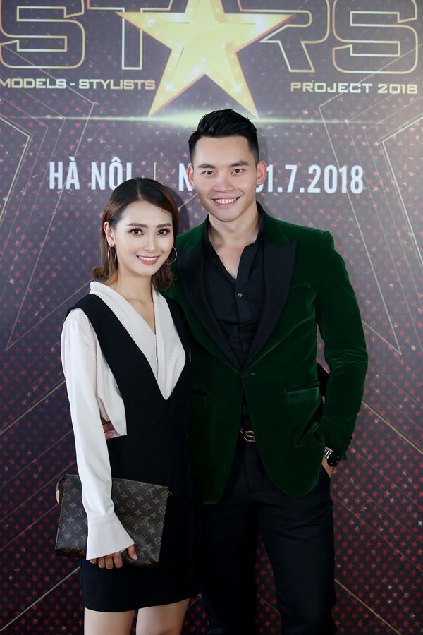 Cùng trong một khung hình, Hoa hậu Thu Ngân đẹp hơn hẳn Miss Global 2017-15