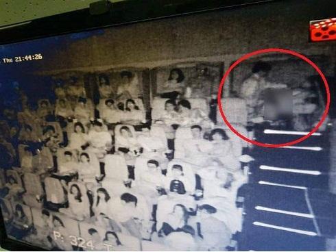 Đôi nam nữ bị nhầm trong vụ mây mưa: Dân mạng doạ giết chúng tôi-6