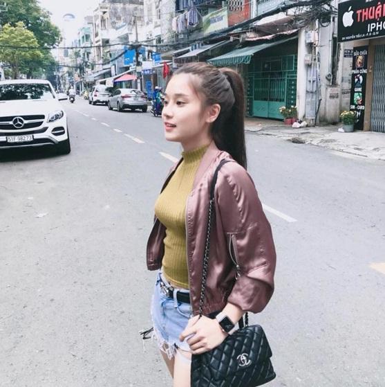 Sở thích chơi hàng hiệu đắt tiền của Hoàng Yến Chibi-6