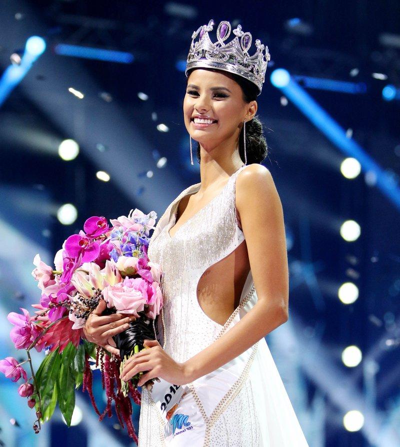 HHen Niê lọt top 5, mỹ nhân chuyển giới Angela Ponce được dự đoán đăng quang Miss Universe 2018-4