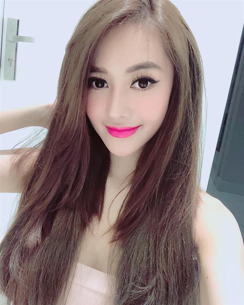 Mai Phương Thúy tiết lộ về giải phụ từ cuộc thi Hoa hậu Việt Nam 2006-7