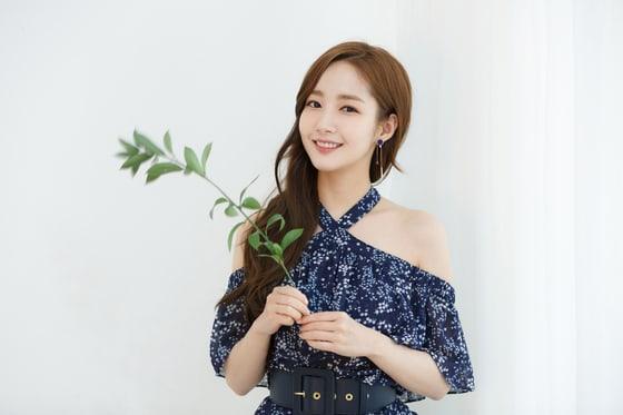 Thư ký Kim Park Min Young tức giận đến mức phải uống rượu giải sầu vì tin đồn hẹn hò Park Seo Joon-3