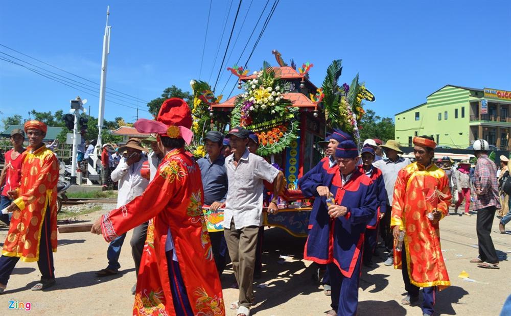 Đau xé lòng tiễn đưa chú rể và người thân tử nạn trên đường rước dâu-3