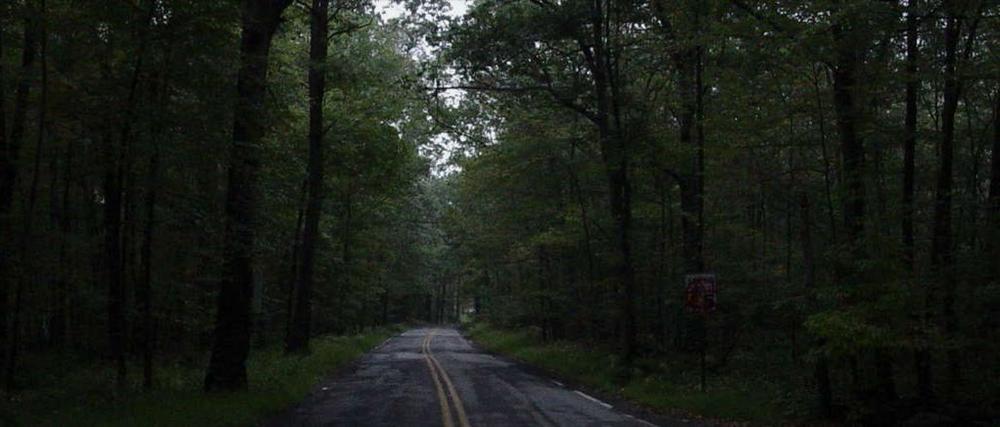 Con đường ma ám nổi tiếng nước Mỹ thách thức cả những ai can đảm nhất-1