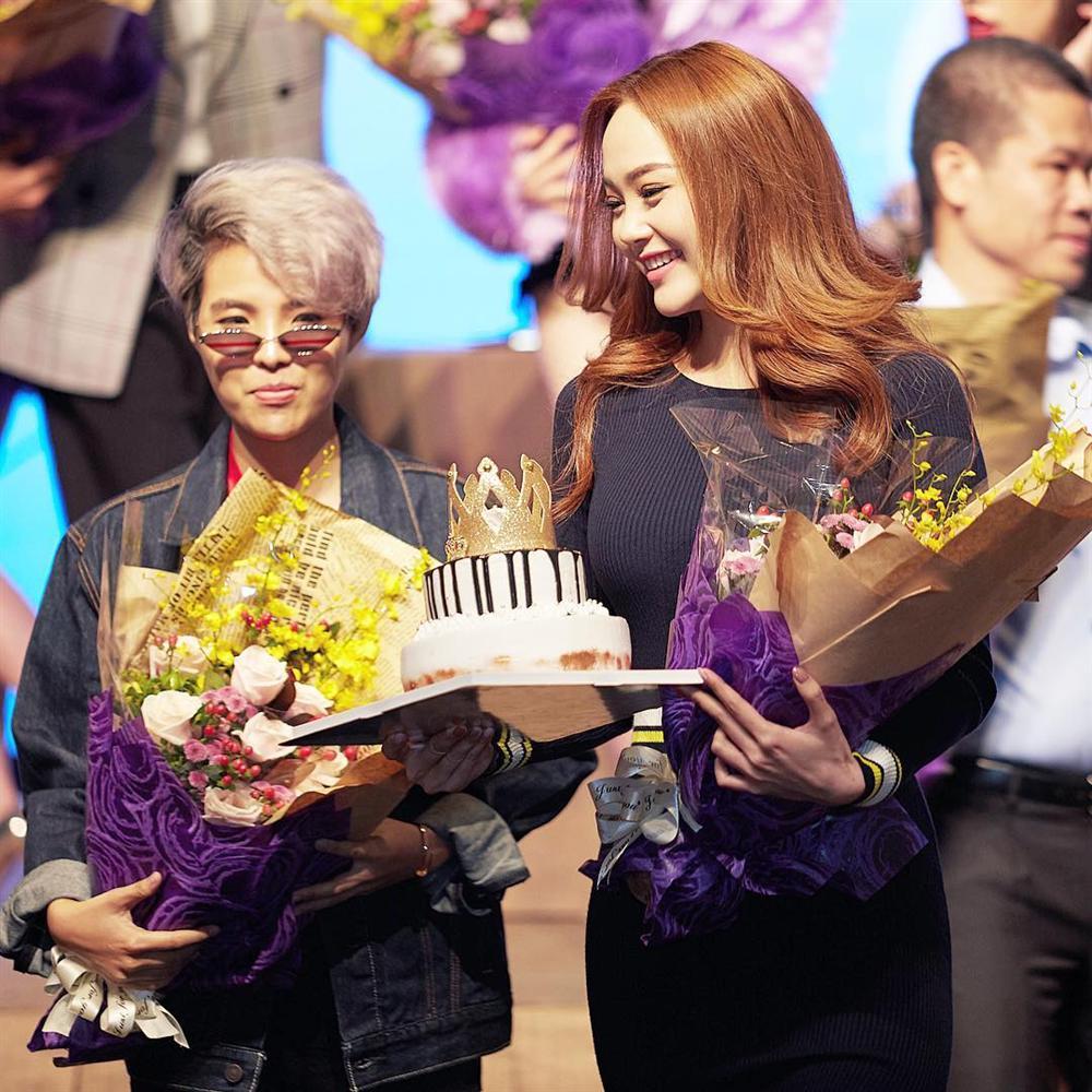 90 ngày đã trôi qua, chiếc cằm biến dạng của Minh Hằng vẫn chưa trở về đúng trạng thái trước khi bị botox hại-4