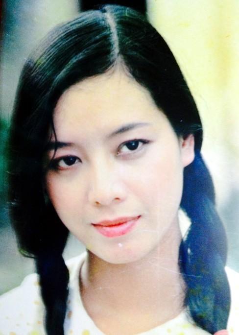 Loạt ảnh thời xuân sắc của những mỹ nhân từng làm chao đảo màn ảnh Việt-9