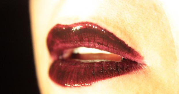 9 xu hướng làm đẹp kinh dị nhất trong lịch sử nhân loại-3