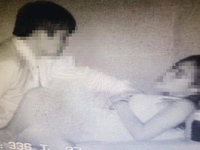 Làm chuyện người lớn từ rạp chiếu phim tới quán trà sữa, giới trẻ bây giờ đã hết chỗ để ân ái?-1