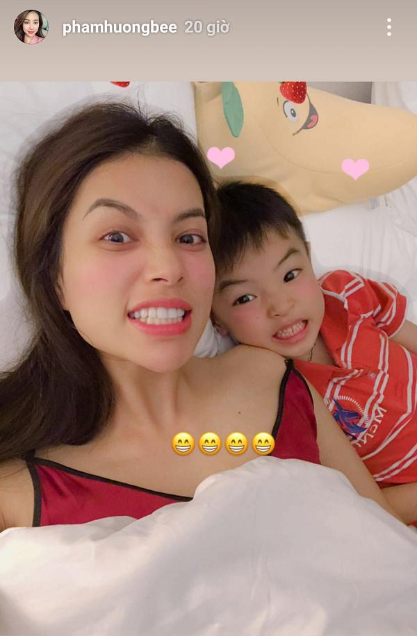 Thực hiện lời hứa khóa Facebook và mặc kệ scandal, Phạm Hương tận hưởng cuộc sống không hào quang-18